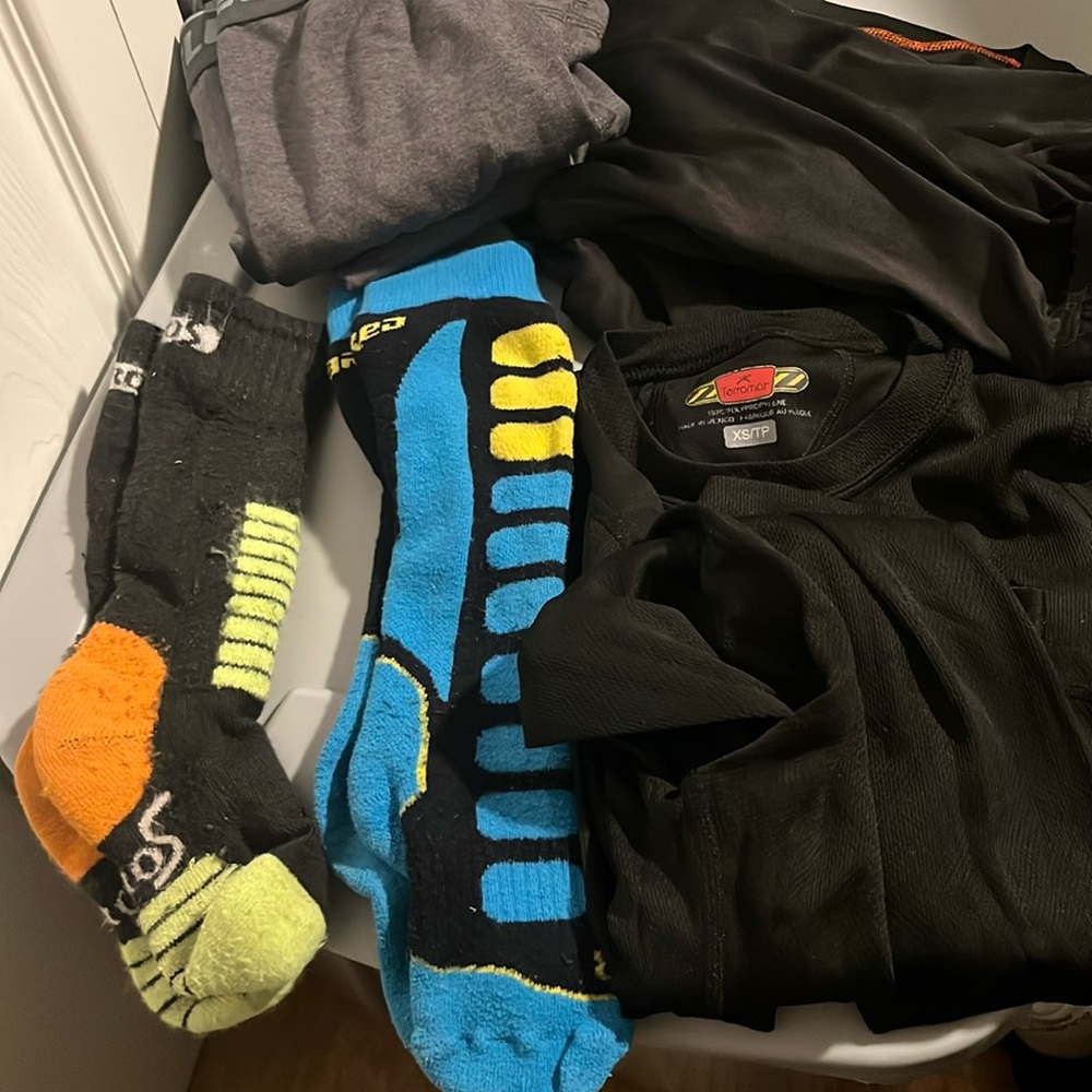 Kids ski gear